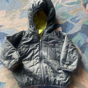 Patagonia Green Reversible Puffer Jacket with Hood size 6m